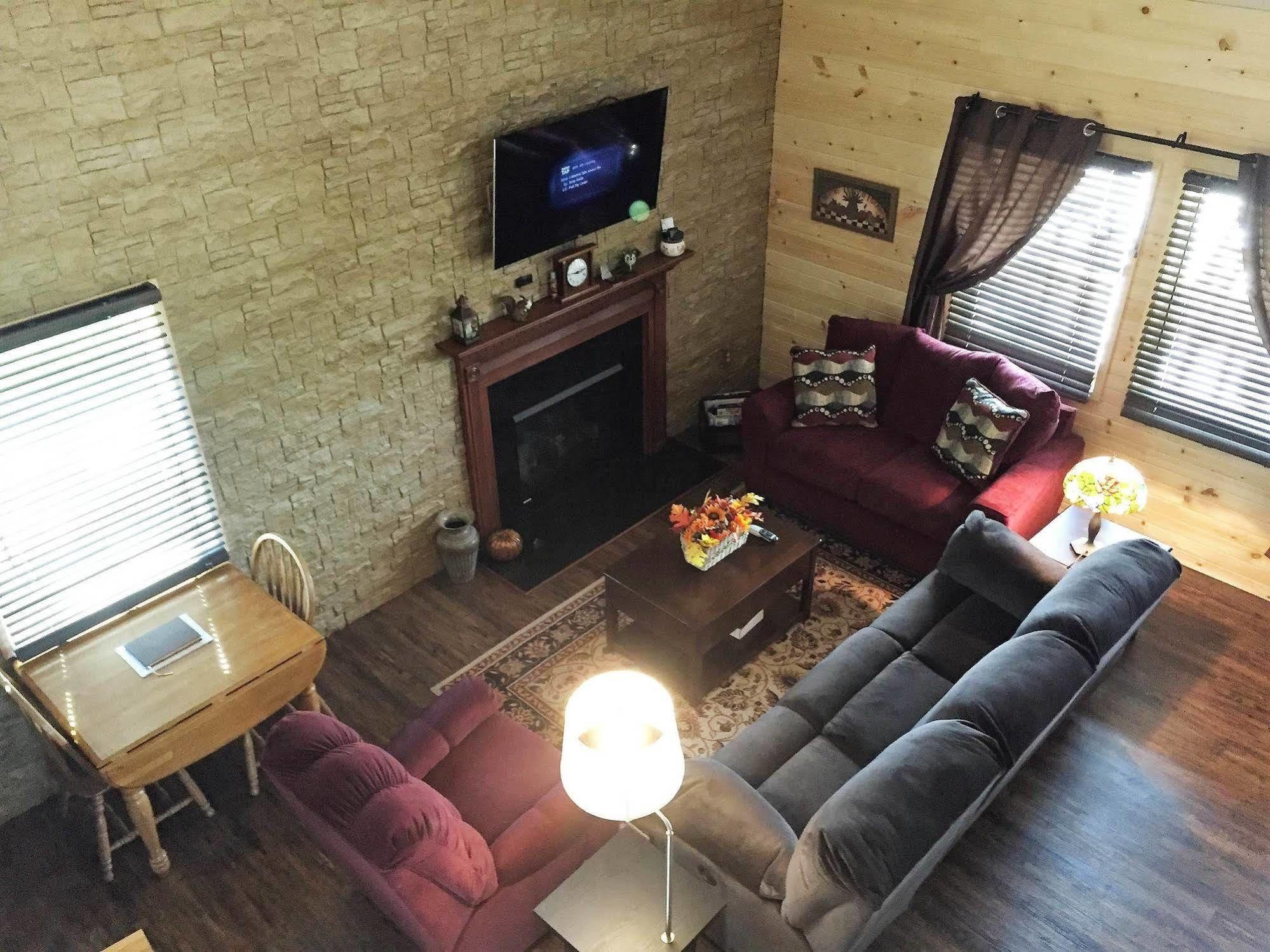 Pleasant Grove Farm Llc Hotel Lyons ภายนอก รูปภาพ